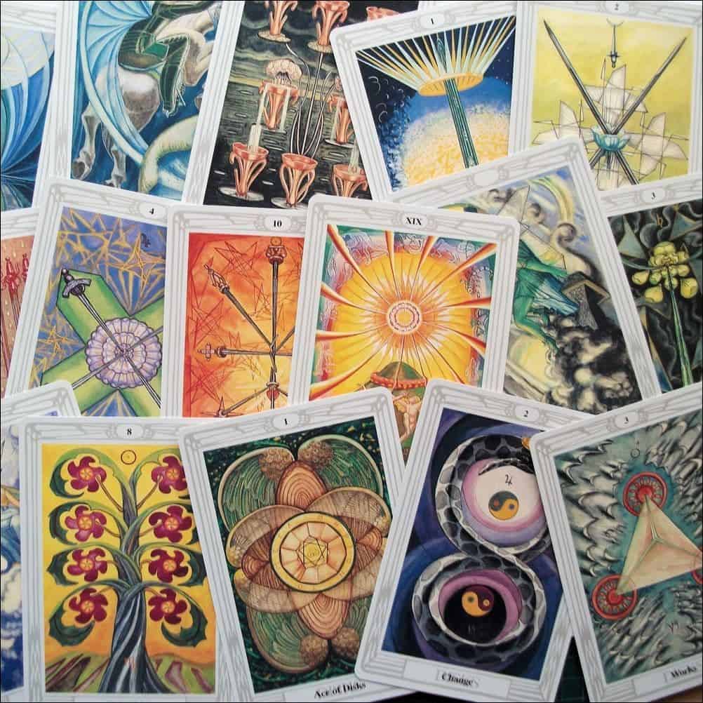 Carta del Tarot https://tarocchiperscettici.it/come-scegliere-il-primo-mazzo-di-tarocchi/