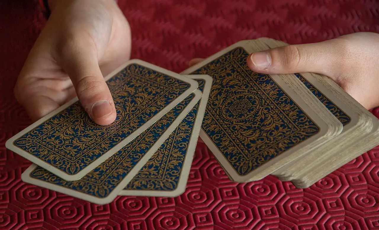 Carta del Tarot https://tarocchiperscettici.it/blog/